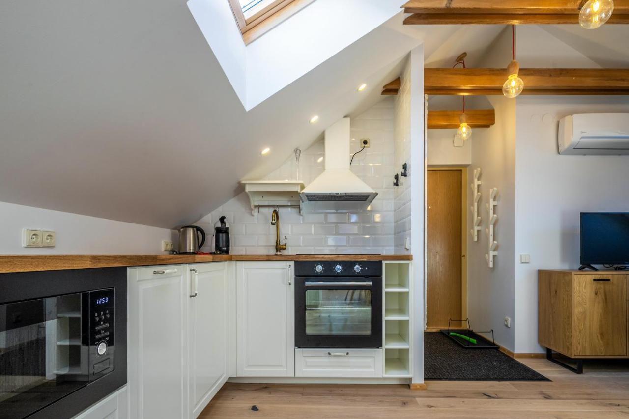 Nida Urbas Hill Apartments Bagian luar foto